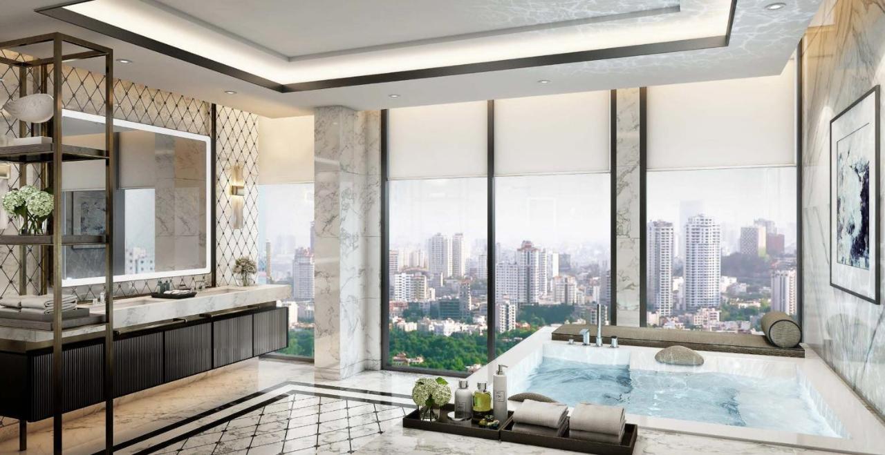 The Leela Bhartiya City Bengaluru Extérieur photo