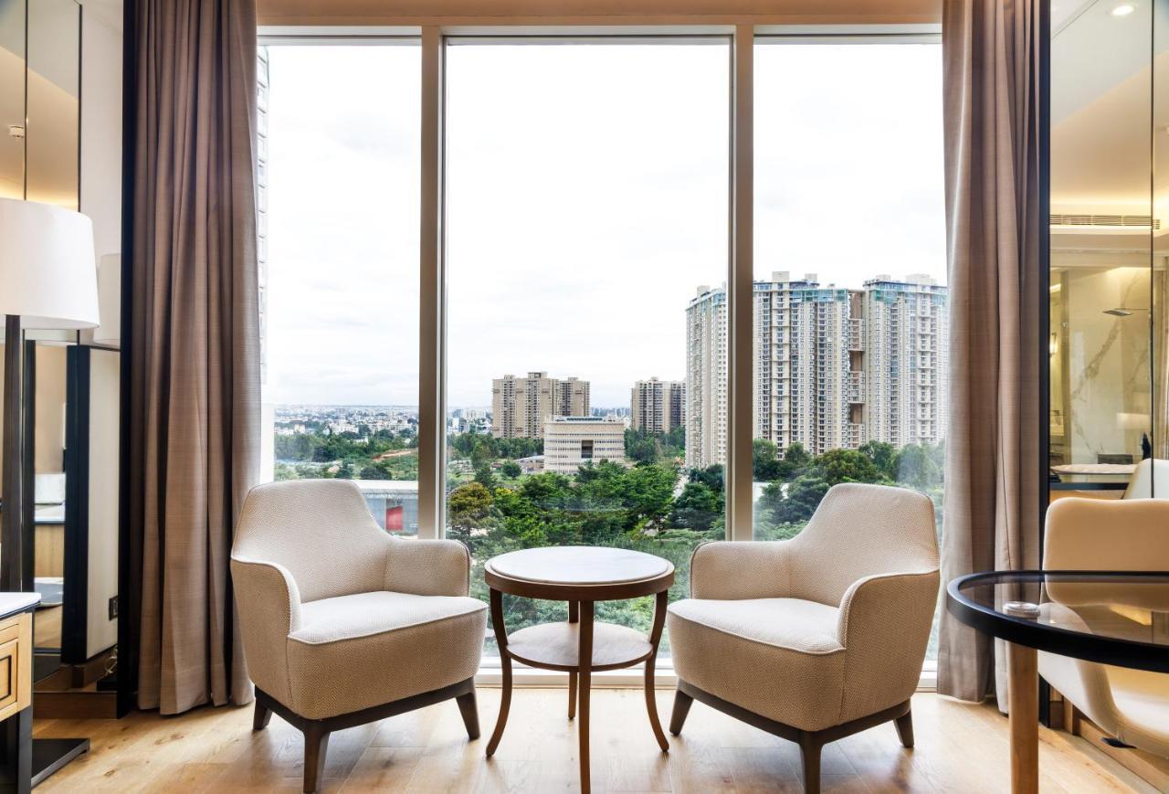 The Leela Bhartiya City Bengaluru Extérieur photo